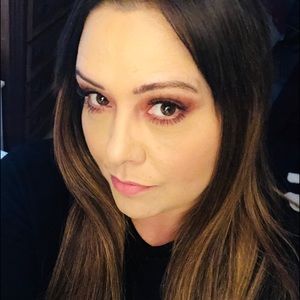 Meet your Posher, Jo